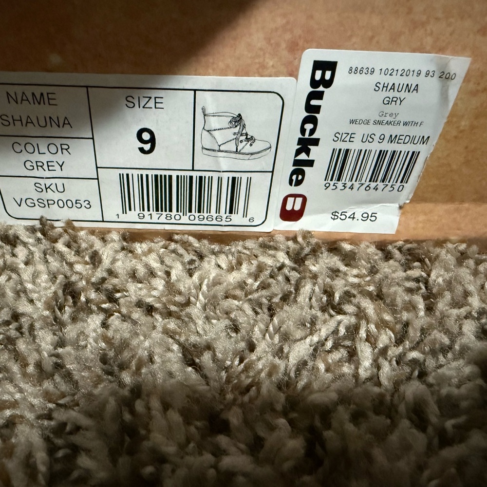 Buckle Gray Winter & Rain Boots with Fur Trim BRAND NEW SIZE 9 - Picture 6 of 6